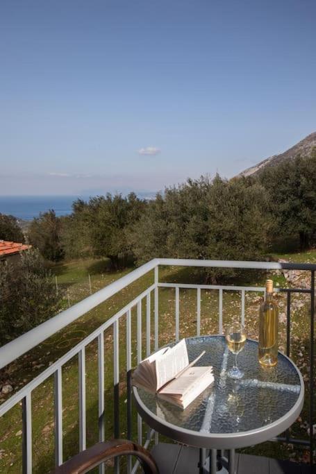 O Palaios Fournos Tou Andrea Apartamento Argostoli  Exterior foto